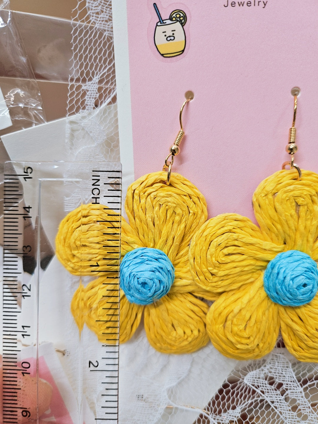 Two Tone Flower Straw Style Dangle Earring