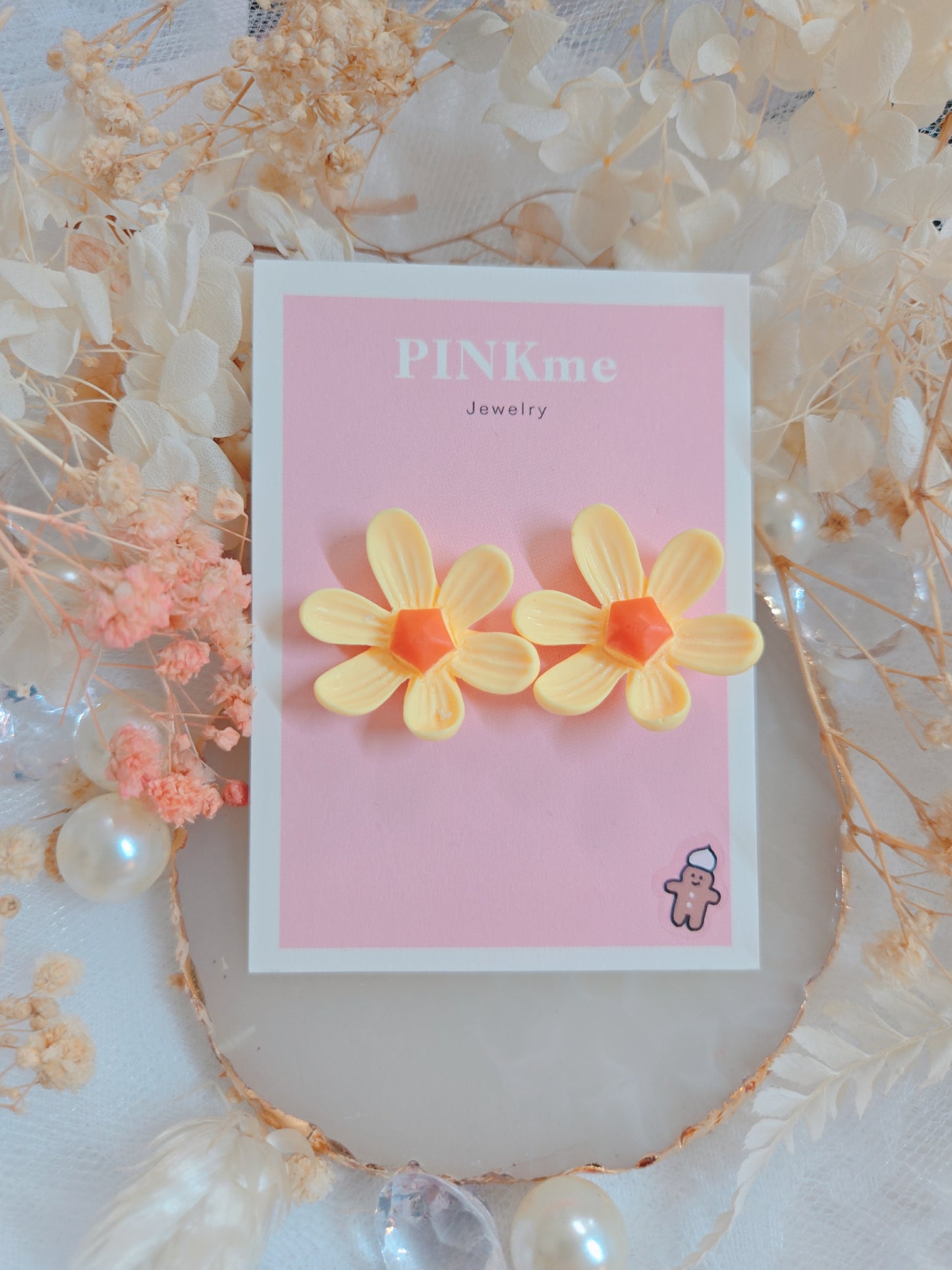 Flower 2 Tone Stud Earring - Cute and Lovely Style